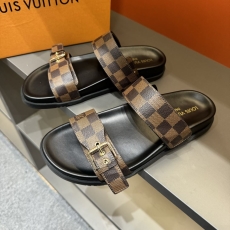 Louis Vuitton Slippers